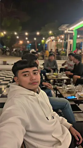 Nongki 😀😌🙂#foryaou #forfage #ksioki 