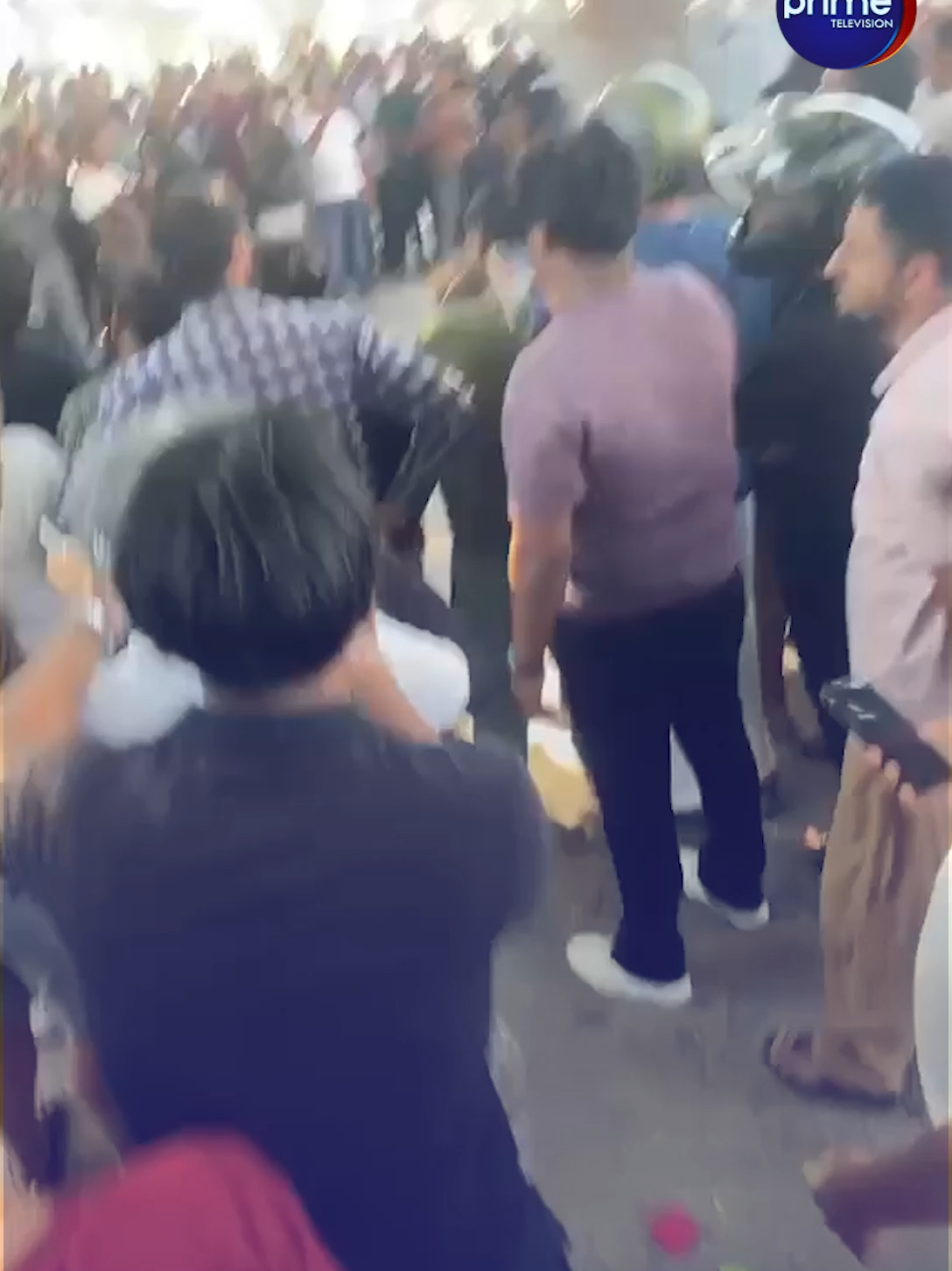 महेश बस्नेत आउने भनेपछि बाराको एयरपोर्टमा झडप, प्रशासनले लगायो कर्फ्यु  #maheshbasnet #bara #simara #primetv #primetvhd #primetelevision #primetimes