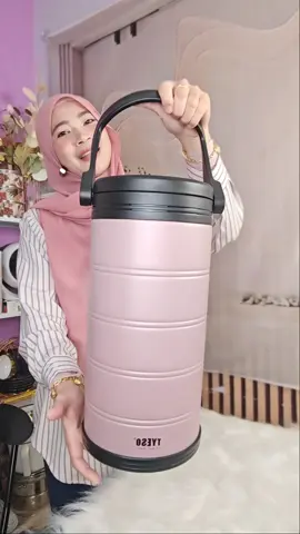 Beli Tong ais yg besar terus lagi jimat & berbaloi isi ais batu pagi raya kan...😍👍👍 @tyeso_malaysia  #tongais #icebox #coolerbox #bekasais #tumblertyeso 