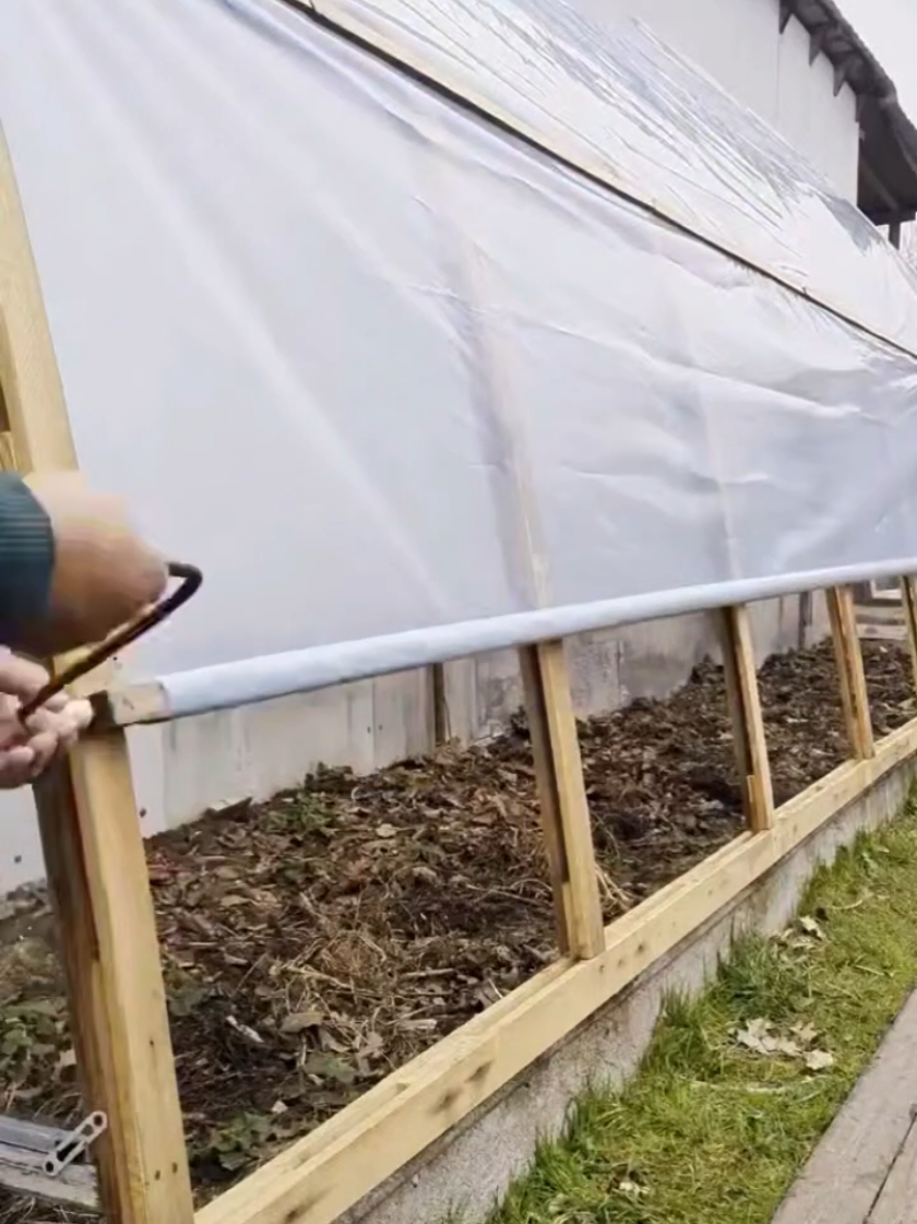 Теплица своими руками #теплица #дача #дачаогород #грядки #огород 