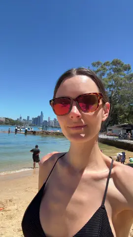 Spending the day with my boy and my sister at Greenwich Baths ☀️🌊 #greenwichbaths #beach #toddler #mumlife #beachday 