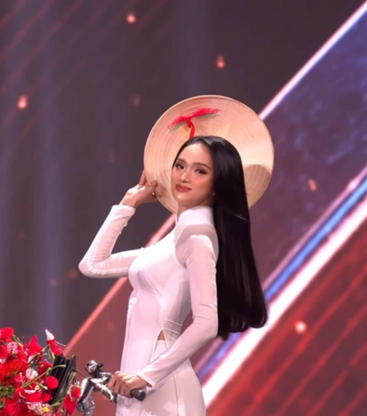 National Costume Miss Universe VIETNAM - Nguyen Huong Giang ✨🇻🇳  #HuongGiang #The74thMissUniverse #MissUniverse #MissUniverseVietnam 