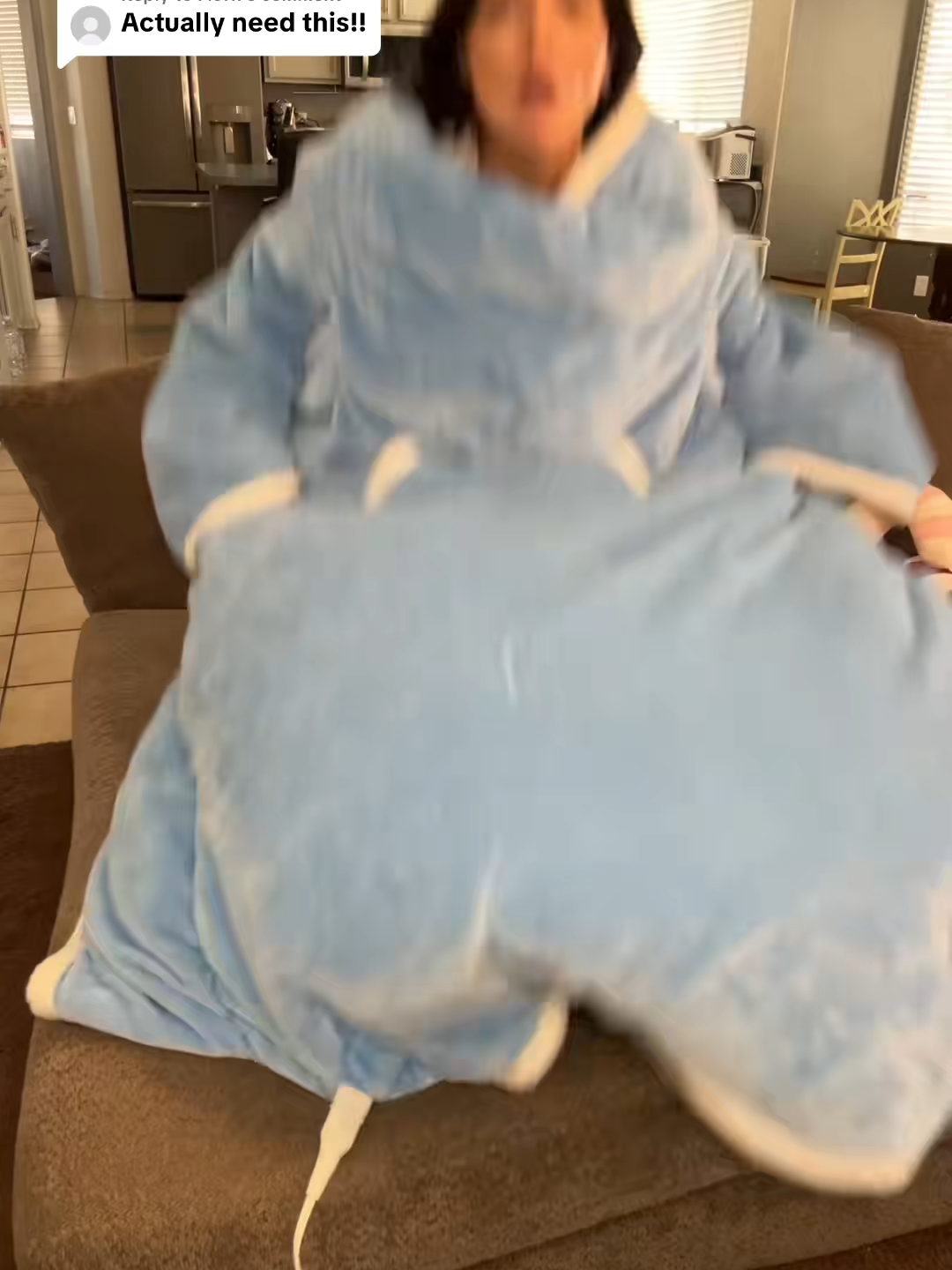 Stop freezing every night. This electric blanket heats up FAST and feels ridiculously soft. Once you try it, you’ll never use a normal blanket again. Link in bio!#heatingblanket #fyp #viral #tiktokmadebuythis #christmaspresentideas🎄🎄🎄🎄🎄 #fyy #foruyou #coldbyee #foryoupage❤️❤️