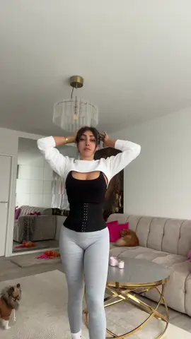 #raharoshandelofficia 