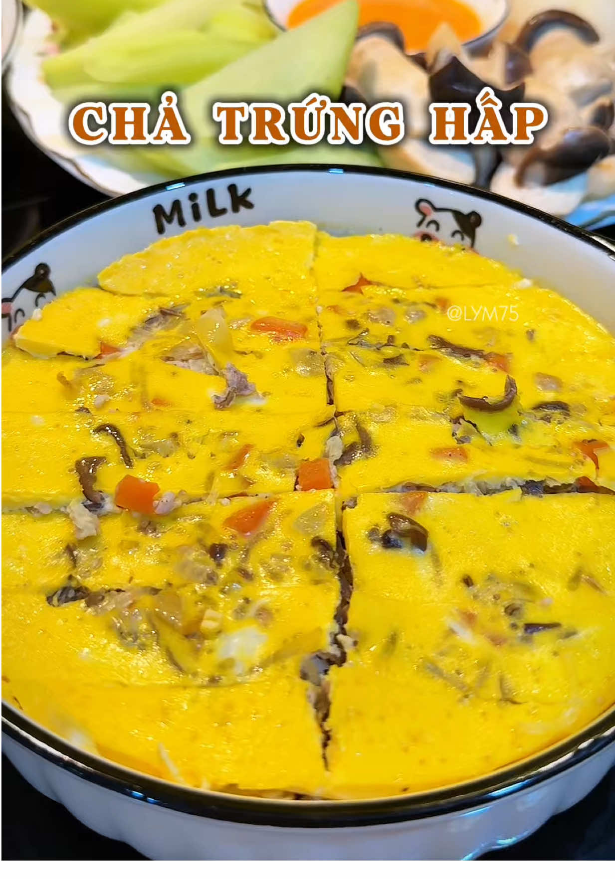 Đừng bàn luận mẹ ng ta ntn sống ra sao vì bỏ vợ thì dễ chứ bỏ mẹ thì ko nhé nên là chạy ngay đi trc khi mọi chuyện dần tệ hơn!!! #lym75 #nauankechuyen #chatrunghap #chatrung 