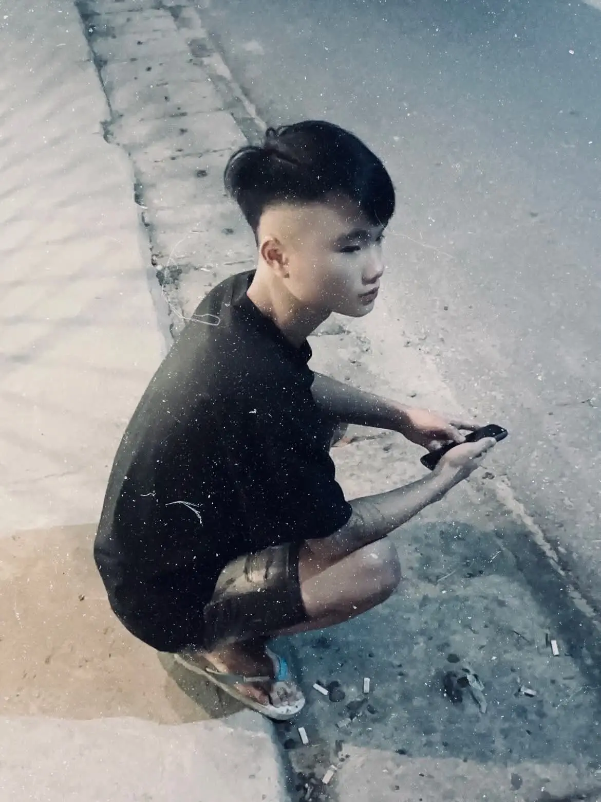 Giữa dòng đời u mê ta như một chú hề miệng thì cười nhưng trong lòng thì đầy cảm xúc #xuhuong #abcxyz 