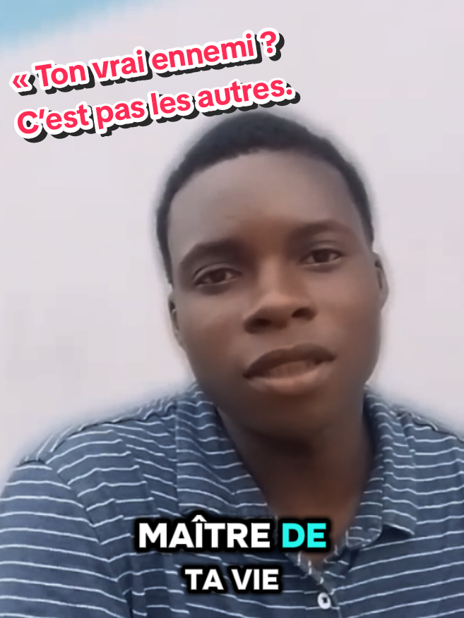 Tu peux fuir les gens. Tu peux fuir les problèmes. Mais tu ne pourras jamais fuir la personne dans le miroir. Le jour où tu t’affrontes… tout devient possible. 🔥 Hashtags #mindset #motivation #discipline #mentalstrong #developpementpersonnel #progres #inspiration #selfgrowth #courage #confianceensoi 