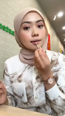 nak makan pon dah tak risau lepasni. sebab ada this lipmatte! #timephoria 