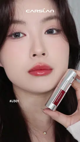 POV: you found a lipstick that works like skincare 💧💋 #CARSLAN #lipstick #lipstickhack #TikTokShopBlackFriday #TikTokShopCyberMonday #lipglosses #makeup #fyp