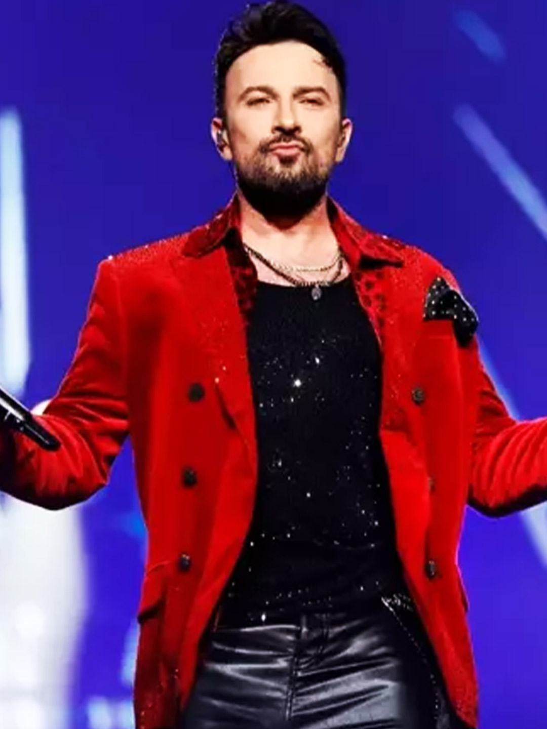 Tarkan'dan İstanbul'da konser sürprizi. #GelKonuşalım #TV8