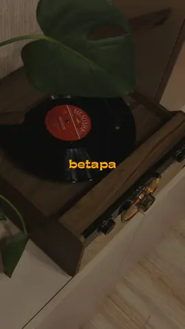 kecewa #dhyohaw #musiclyrics #storywa #4u #playlist 