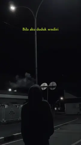 #CapCut  #liriklagu #fyp #laguviral #sadstory 