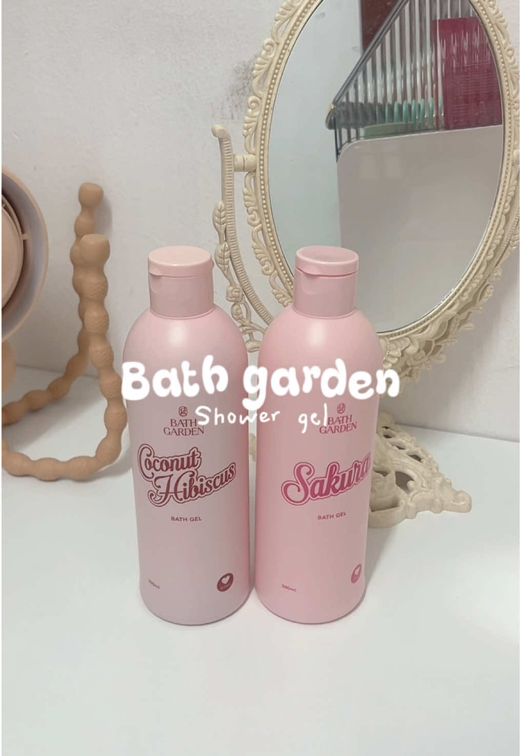 Tak sangka wangi sangat sampai melekat kat tangan 🥹 lepasni nak grab flavour lain pulak 💗  #bathgarden #bathgardenbathgel #bathgel #showergel 