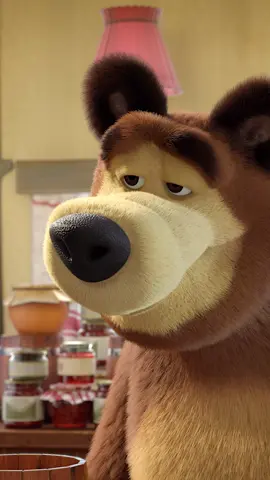 Принцессе нужны бусы!👑🎀 Серия 135 - «Принцесса и чудовище»  #машаимедведь #мультик #mashaandthebear 