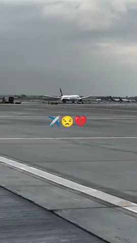 প্রবাসী স্বামি চিন্তা কইরোনা😒✈️#সাপোর্ট_করলে_সাপোর্ট_পাবে #প্রবাসীর_বউ✈️👰 #trendingsong #foryou #foryoupage 