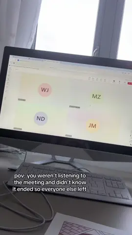 mum don’t watch this #meeting #webinar #onlineclass #secondaryschool #relatable 