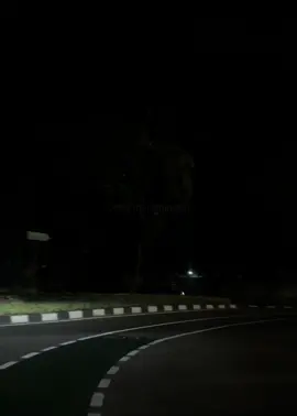 Di ingat ingat lucu juga ya😀#puaskucobamenghindari #cover #lyrics #liriklagu #xbcyza 