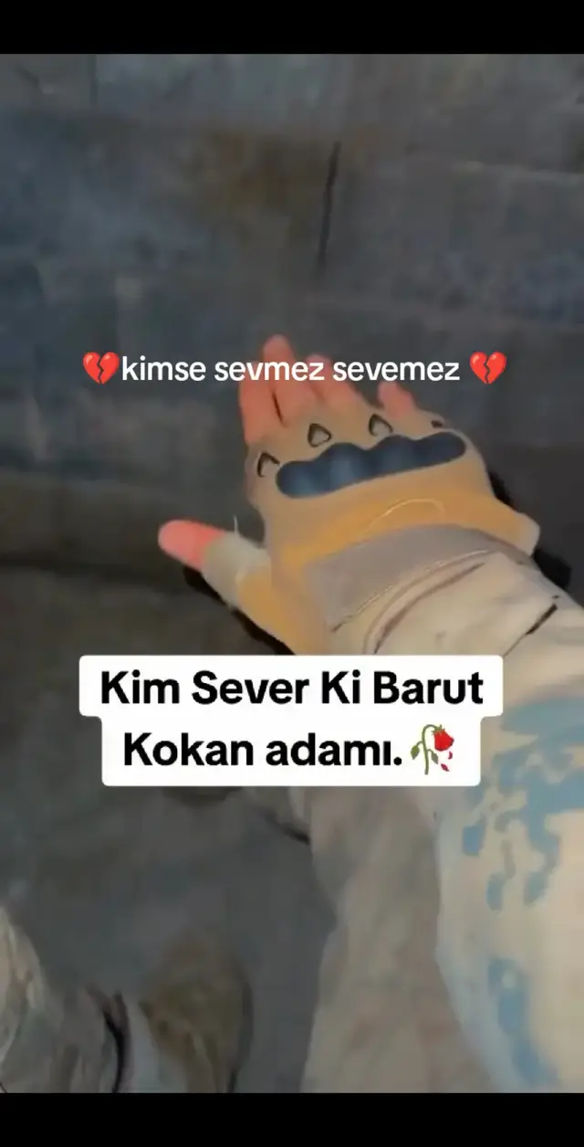 KİMSE SEVMEZ SEVEMEZ💔