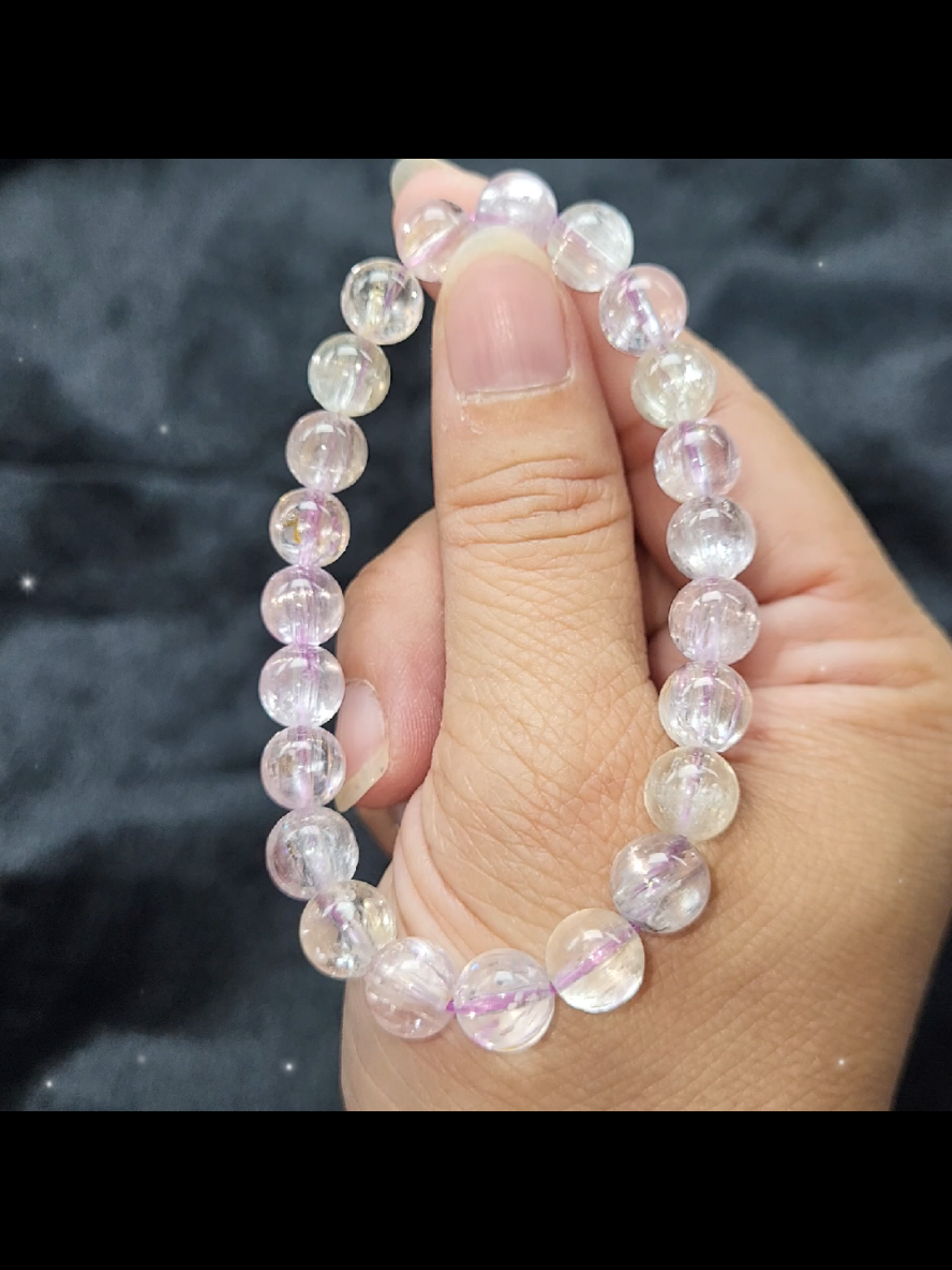 • Heals Emotions • Releases negative energy • Creates Loving Relationships. Kunzite are strong healing crystals for the emotions, and create loving relationships, fill your life with love on all levels, including self love. Kunzite dispels negativity and removes emotional baggage.  This stone has strong metaphysical properties & vibrations that aid you to lift your mood and to help you to heal emotional problems, such as anxiety, depression and stress. Kunzites have a higher vibration and resonates within the third eye, crown and soul star chakras.  Joy, happiness and love will flow through your life, and you will heal on all levels, especially emotionally. #ecsecrets #highgrade #kunzite #crystal #bracelet 