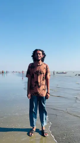 ভালোবাসলে বাইচা থাকতে বাইসেন,মইরা গেলে পাইবেন কই? 🥹💔😅@কবি রুপে সোহান ভাই #কবি_রুপে_সোহান_ভাই 