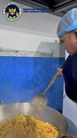 Menu hari ini tema nya Ikan Dori Katsu 🥰😍 #mbg #sppg #bgn #fyppppppppppppppppppppppp 