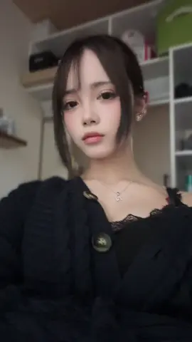 最近いろいろしんどかったから、勢いでピアス開けた。ちょっとスッキリした。#fyp #fypシ゚ #foryou 