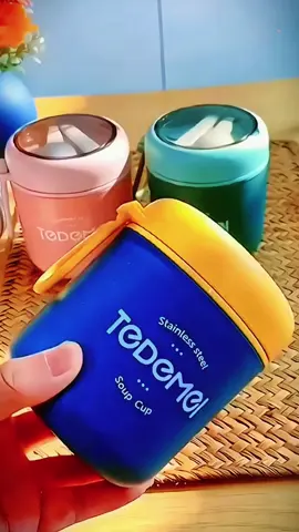 The insulated lunch box is very useful, of good quality and inexpensive. You can click the yellow basket to purchase it.#fyp #goothing #tiktokshop #froyou