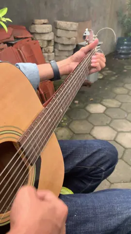 diujung jalan #covergitar #coversong #fypreelsシ゚viralシ #fyppage 