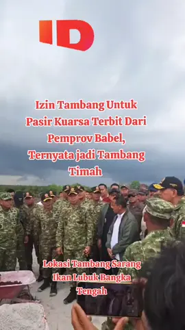 Bahlil Bereaksi Saat Tahu Tambang Timah Ilegal Rp12 Triliun di Bangka Tengah Pakai Izin Pasir Kuarsa Terbit Izin Dari Pemprov Babel INSANNEWS.CO-Sjafrie Sjamsoeddin didampingi Panglima TNI Jenderal Agus Subiyanto, Menteri ESDM Bahlil Lahadalia, Jaksa Agung ST Burhanuddin, dan Wakil Bupati Bangka Tengah Efrianda, Rabu (19/11/2025). Kowril Satgas PKH Halilintar Bangka Belitung, Kolonel Amrul Huda pada kesempatan itu memaparkan tentang penertiban tambang ilegal yang dilakukan timnya. Dia menujukkan langsung kolong penambangan timah yang berada di kawasan hutan. Luas hutan yang digarap tambang ilegal tersebut 315 hektare. “Ada 23 alat berat diamankan,” kata Kolonel Amrul seraya menyebutkan ada ratusan alat berat lain lagi yang akan diamankan. Dia menyebutkan, berdasarkan hasil perhitungan BPKP, dari 315 hektare yang digarap tambang ilegal, potensi kerugian negara Rp12,9 triliun. Kerugian itu baik dari sisi lingkungan hidup maupun potensi tambang. Pada kesempatan itu, Kolonel Amrul menunjukkan contoh hasil tambang ilegal kepada Menhan dan rombongan. “Ini adalah pasir kuarsa, dan sebelah kanan pasir timah kondisi terbaik, grade A,” jelas Kolonel Amrul. Tampak Menteri ESDM Bahlil mengambil pasir timah dalam genggamannya lalu meletakkan kembali ke wadah arko. #fyp #bangkabelitung #ilegal #fyppppppppppppppppppppppp 
