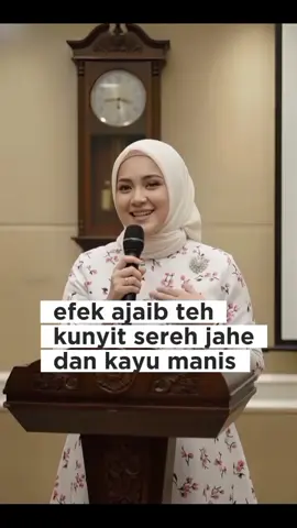 ini yang akan terjadi jika kamu minum teh kunyit jahe sereh selama seminggu #tehherbal #herbal #tehserehkunyitjahe #rimpang #VoiceEffects 