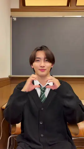 次回は夏休み編🌻☀️ #ドラマ修学旅行 #修学旅行で仲良くないグループに入りました  #桜木雅哉 