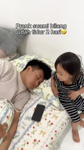 Haha percaya aja 🤣 @sohoney_jr #fadin #prank #pasutri #sohoneyjr 