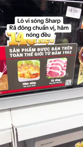 Lò vi sóng Sharp. Dung tích 23L – thoải mái hâm cả tô to, đồ hộp, hộp cơm văn phòng!”Công suất mạnh 700–800W: rã đông nhanh, giữ nguyên độ tươi ngon.”Bảng điều khiển cơ dễ dùng – người lớn tuổi dùng cũng quá êm!Điện tử hiển thị rõ ràng – chỉnh 1 phát là chạy, không rối!”#lovisongsharp #xuhuong #sharp 
