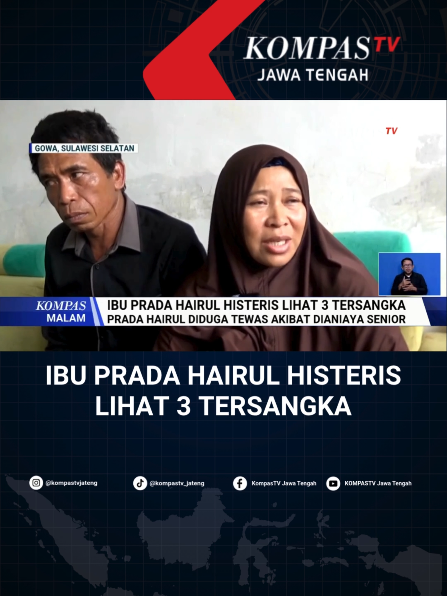 GOWA, KOMPAS.TV - Tak puas atas hasil rekonstruksi yang digelar Polisi Militer Kodam 14 Hasanudin, ibu Prada Hairul mengamuk hingga nekat menghadang mobil yang membawa 3 tersangka. Darmawati, ibu Prada Hairul histeris dan mengamuk ketika melihat 3 tersangka, Prada AG, Prada WE dan Prada FL. Ketiganya hadir di rekonstruksi pembunuhan Prada Hairul di Batalyon Arhanud 4, Gowa, Sulawesi Selatan. Bahkan ibu Prada Hairul mencoba mengejar ketiga tersangka dan menghadang mobil tahanan. Prada Hairul diduga tewas akibat dianiaya senior. #pradahairul #tni #penganiayaan #sulawesiselatan