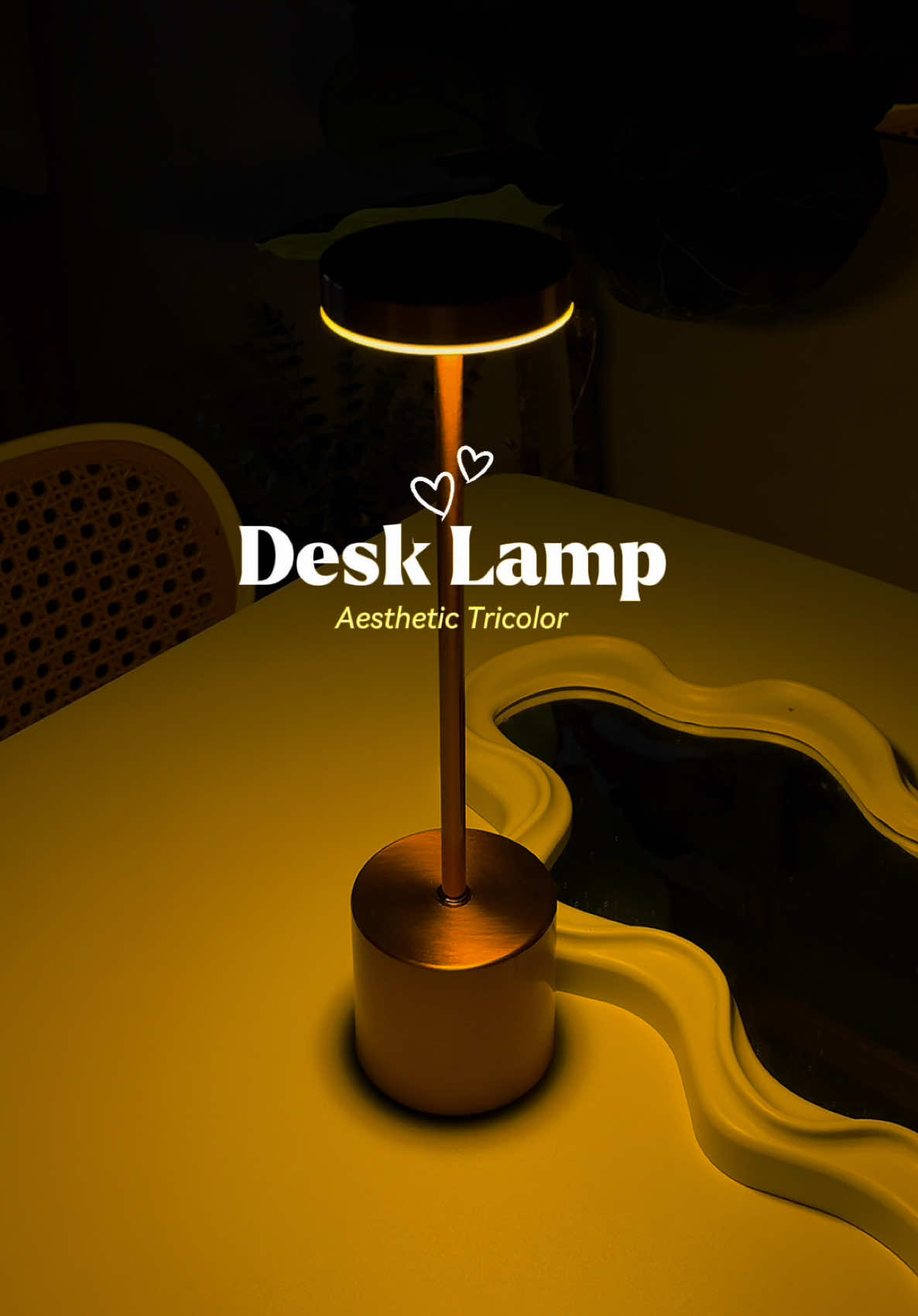 Affordable Desk Lamp! ✨🫶🏻 #desklamp #lamp #rechargeablelamp #aesthetic #tablelamp 