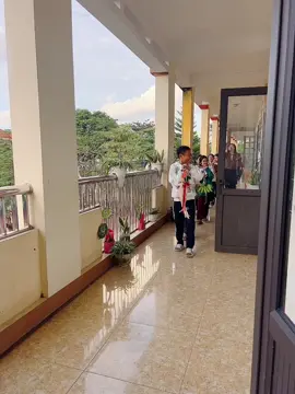 Lớp 5B chúc mừng cô ngày 20/11. Thực hiện theo nghị quyết của CP. tiết kiệm, thiết thực, chống lãng phí. 😀😀😀😀😀😀😀