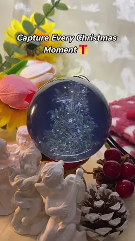 Say Merry Christmas in the comments section.#fyp #crystalball #tiktokshop #Christmas #giftguide 