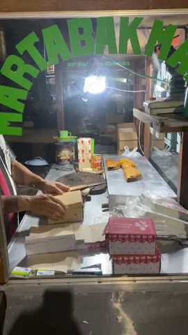 Kalo lewat slalu rame 🤩 coba beli pantes rame ternyata harganya murah martabak manis harga cuma mulai 8rb aja 🤩 #viralvideo #fyp #purwodadi #grobogan #viral 