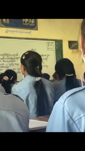 ម៉ោងអីនឹង🤣