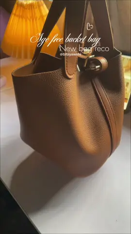 Age free bucket bag #bucketbag #bagforwomen #bag #fyp 