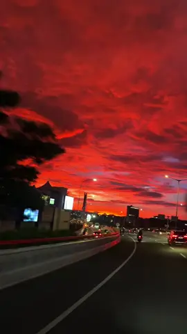 suasana sore hari di bandung brt#semangatberjuang#storysunda🍁#fypシ゚