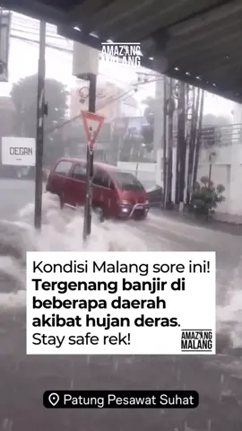 Hati hati reekkk! Yang mau melintas di jalanan raya Malang tetap waspada, banyak genangan banjirrr di berbagai daerah🥹 (19/11) [Via: Berbagai Info] #amazingmalang #infomalang #banjir 