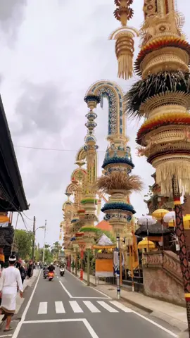 Penjor Desa Adat Sading, Kab. Badung, Bali  #galungandankuningan #penjor2025 #bali #penjorbali #fyp 