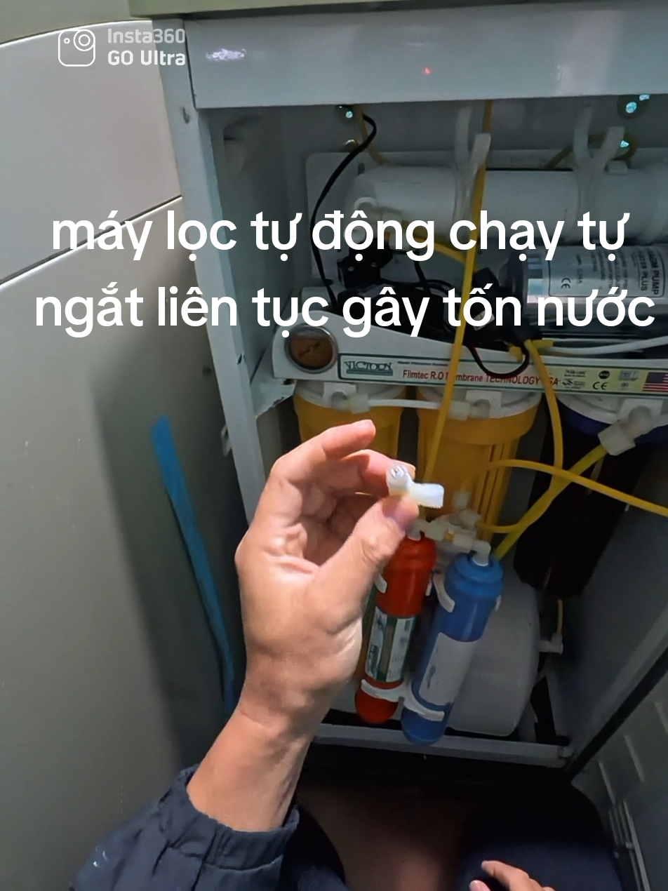 máy lọc nước tự động chạy tự ngắt gây nên tốn nước . nước thải chảy liên tục. #luongtu #suamaylocnuoc #maylocnuoc #luongtu 