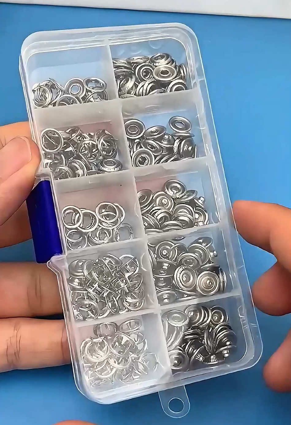 Aplicador de botões. #donadecasa #costureira #achados #TikTokShopCyberMonday #TikTokShopBlackFriday 