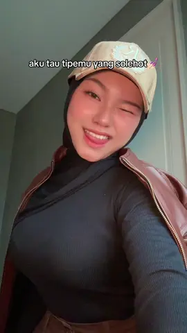 tipeku yang beliin aku Matte Cushion-nya Skintific🙂‍↔️