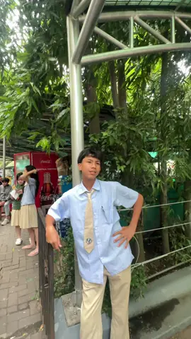 Dilannnnnnn ga ada milea