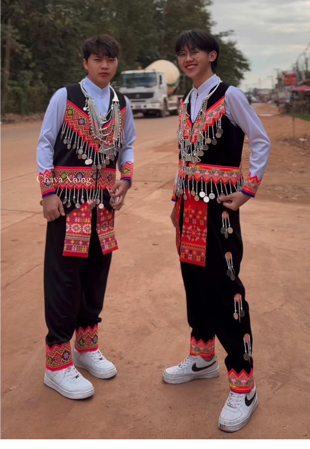 #chayaxiong #chaya_style #ຮ້ານຕັ້ງຢູ່ບ້ານຕານມີໄຊທາງຫນ້າຮ່ອມ6ນະຄອນຫຼວງວຽງຈັນ #chayakhaubncawshmoob 