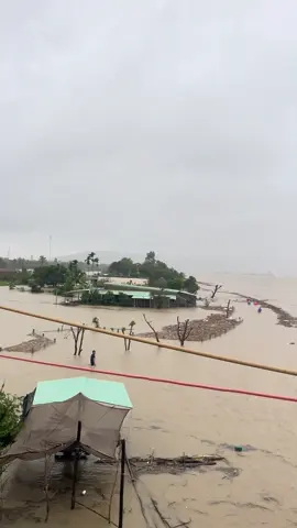 Lúc 14h00, 19/11/2025 Lưu lượng nước về hạ du của Thuỷ điện SBH là 14.740 m3/s 🥹 #phuyen