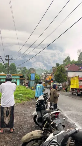 Semeru terkini #erupsisemeru  #pronojiwo